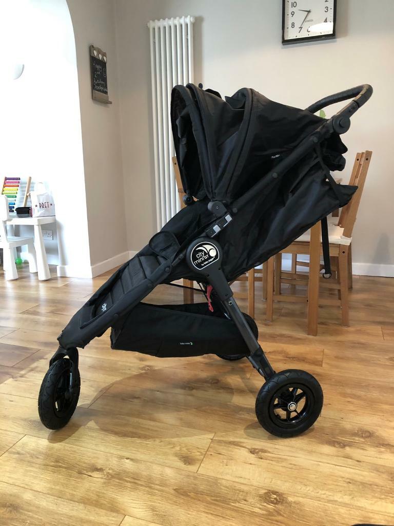 gumtree baby jogger